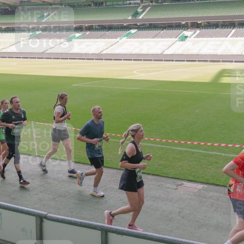 13.09.2026 - 21. swb-Marathon Bremen Michael Burmester http://msf.ph/oto/10345576 13.09.2026 13:32:38 Laufen im Stadion 155, 295, 344, 350, 386, 487, 490, 617, 690, 786, 787, 840, 965, 1001, 1051, 1133, 1142, 1292, 1310, 1314, 1326, 1329, 1377, 1427, 1591, 1592, 1801, 1869, 1892, 1897, 1904, 1923, 2077, 2132, 2226, 2230, 2231, 2253, 2270, 2274, 2320, 2344, 2374, 2456, 2514, 2523, 2539, 2556, 2616, 2630, 2649, 2726, 2769, 2848, 2945, 2952, 3014, 3038, 3140, 3223, 3350, 3379, 3426, 3572, 3601, 3614, 3644, 3736, 3746, 3797, 3901, 3918, 3944 meine-sportfotos.de