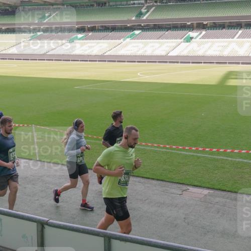 13.09.2026 - 21. swb-Marathon Bremen Michael Burmester http://msf.ph/oto/10345609 13.09.2026 13:32:42 Laufen im Stadion 155, 295, 344, 350, 386, 487, 490, 594, 617, 690, 786, 787, 840, 965, 1001, 1051, 1133, 1142, 1292, 1310, 1326, 1329, 1377, 1427, 1591, 1592, 1801, 1869, 1892, 1897, 1904, 1923, 2077, 2132, 2226, 2230, 2231, 2253, 2270, 2274, 2320, 2344, 2374, 2399, 2400, 2456, 2514, 2523, 2539, 2556, 2616, 2630, 2649, 2718, 2726, 2769, 2848, 2945, 2952, 3014, 3038, 3140, 3223, 3350, 3379, 3426, 3572, 3601, 3614, 3644, 3736, 3746, 3797, 3901, 3918, 3944 meine-sportfotos.de