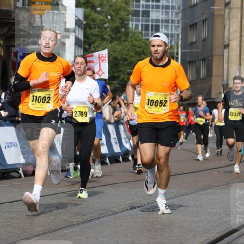 13.09.2026 - 21. swb-Marathon Bremen Strokosch-Dieckow http://msf.ph/oto/10345656 13.09.2026 10:52:51 Ziel 10193, 10761, 10812, 10906, 10958, 11109, 11144, 11350, 11362, 11604, 11605, 11669, 12361, 12439, 12533, 10284, 10304, 10714, 10863, 11238, 11282, 11386, 11575, 11766, 12019, 12369, 12398 meine-sportfotos.de