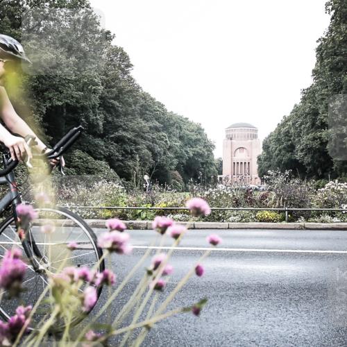 13.09.2026 - Stadtparktriathlon H.Heesch http://msf.ph/oto/10345661 13.09.2026 10:58:06 Radfahren 378, 488, 514 meine-sportfotos.de