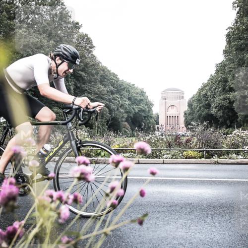 13.09.2026 - Stadtparktriathlon H.Heesch http://msf.ph/oto/10345671 13.09.2026 10:58:09 Radfahren 378, 488 meine-sportfotos.de