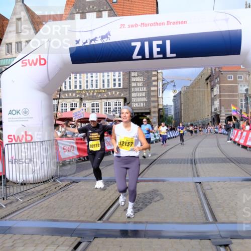 13.09.2026 - 21. swb-Marathon Bremen Tim E. http://msf.ph/oto/10345681 13.09.2026 11:16:00 Ziel 10572, 10900, 11307, 11504, 11778, 11897, 12137 meine-sportfotos.de