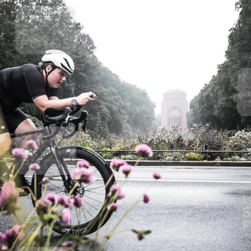 13.09.2026 - Stadtparktriathlon H.Heesch http://msf.ph/oto/10345726 13.09.2026 09:28:49 Radfahren 154, 198 meine-sportfotos.de