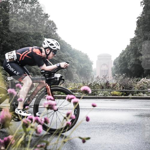 13.09.2026 - Stadtparktriathlon H.Heesch http://msf.ph/oto/10345745 13.09.2026 09:29:10 Radfahren 76, 101, 178 meine-sportfotos.de