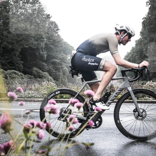 13.09.2026 - Stadtparktriathlon H.Heesch http://msf.ph/oto/10345752 13.09.2026 09:29:11 Radfahren 76, 101, 178 meine-sportfotos.de