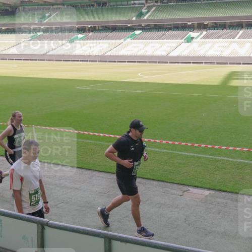13.09.2026 - 21. swb-Marathon Bremen Michael Burmester http://msf.ph/oto/10345819 13.09.2026 13:33:13 Laufen im Stadion 155, 344, 350, 386, 428, 490, 594, 617, 690, 765, 786, 787, 1001, 1048, 1051, 1098, 1133, 1292, 1326, 1377, 1427, 1557, 1591, 1592, 1661, 1760, 1801, 1827, 1897, 1923, 1996, 2077, 2132, 2226, 2230, 2231, 2253, 2270, 2274, 2320, 2344, 2374, 2399, 2400, 2456, 2479, 2514, 2515, 2523, 2539, 2543, 2556, 2616, 2630, 2641, 2649, 2718, 2757, 2769, 2787, 2848, 2945, 2982, 3014, 3350, 3379, 3443, 3503, 3572, 3577, 3601, 3614, 3644, 3746, 3797, 3875, 3901, 3911, 3952, 4001 meine-sportfotos.de