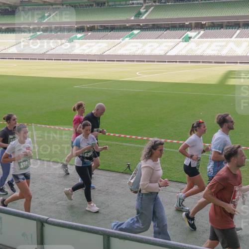 13.09.2026 - 21. swb-Marathon Bremen Michael Burmester http://msf.ph/oto/10345851 13.09.2026 13:33:17 Laufen im Stadion 155, 344, 350, 386, 428, 490, 594, 617, 690, 765, 786, 787, 1001, 1048, 1051, 1098, 1133, 1292, 1326, 1377, 1427, 1444, 1557, 1591, 1592, 1661, 1760, 1801, 1827, 1897, 1923, 1996, 2077, 2132, 2226, 2230, 2231, 2253, 2270, 2274, 2320, 2374, 2399, 2400, 2456, 2479, 2511, 2514, 2515, 2523, 2539, 2543, 2556, 2616, 2630, 2641, 2649, 2718, 2735, 2757, 2769, 2787, 2848, 2982, 3014, 3350, 3443, 3503, 3572, 3577, 3601, 3614, 3746, 3797, 3875, 3901, 3911, 3952, 4001 meine-sportfotos.de