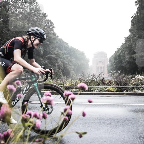 13.09.2026 - Stadtparktriathlon H.Heesch http://msf.ph/oto/10345876 13.09.2026 09:31:05 Radfahren 89, 179 meine-sportfotos.de
