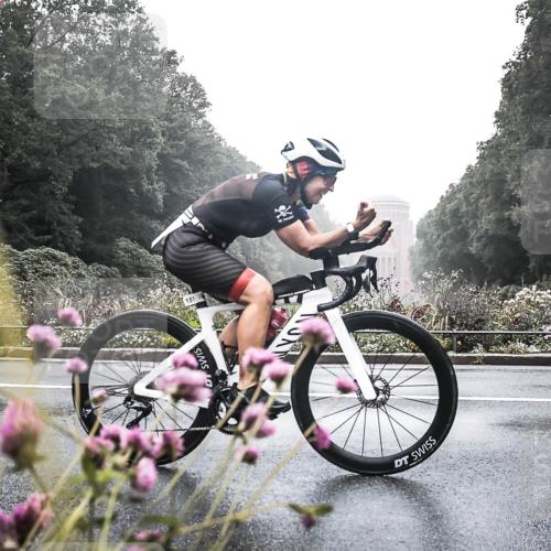 13.09.2026 - Stadtparktriathlon H.Heesch http://msf.ph/oto/10345905 13.09.2026 09:31:23 Radfahren 100, 151, 190 meine-sportfotos.de
