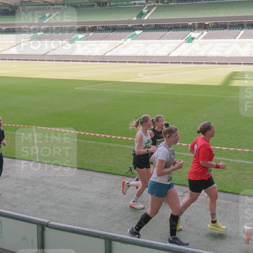 13.09.2026 - 21. swb-Marathon Bremen Michael Burmester http://msf.ph/oto/10345911 13.09.2026 13:33:24 Laufen im Stadion 155, 344, 350, 386, 428, 490, 594, 617, 690, 709, 765, 786, 787, 1001, 1048, 1051, 1098, 1133, 1292, 1377, 1427, 1444, 1557, 1591, 1592, 1661, 1760, 1827, 1897, 1923, 1996, 2077, 2132, 2226, 2230, 2231, 2253, 2270, 2274, 2320, 2374, 2399, 2400, 2456, 2479, 2511, 2514, 2515, 2523, 2539, 2543, 2556, 2616, 2630, 2641, 2649, 2718, 2735, 2757, 2769, 2787, 2848, 2982, 3014, 3345, 3350, 3443, 3503, 3577, 3601, 3614, 3746, 3797, 3875, 3901, 3911, 3952, 4001 meine-sportfotos.de
