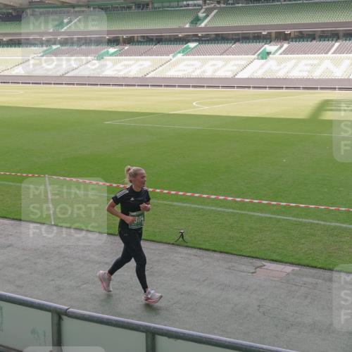 13.09.2026 - 21. swb-Marathon Bremen Michael Burmester http://msf.ph/oto/10345915 13.09.2026 13:33:25 Laufen im Stadion 155, 344, 350, 386, 428, 490, 594, 617, 690, 709, 765, 786, 787, 1001, 1048, 1051, 1098, 1133, 1292, 1377, 1427, 1444, 1557, 1591, 1592, 1661, 1760, 1827, 1897, 1923, 1996, 2077, 2132, 2226, 2230, 2231, 2253, 2270, 2274, 2320, 2374, 2399, 2400, 2456, 2479, 2511, 2514, 2515, 2523, 2539, 2543, 2556, 2616, 2630, 2641, 2649, 2718, 2735, 2757, 2769, 2787, 2848, 2982, 3014, 3345, 3350, 3443, 3503, 3577, 3601, 3614, 3746, 3797, 3875, 3901, 3911, 3952, 4001 meine-sportfotos.de