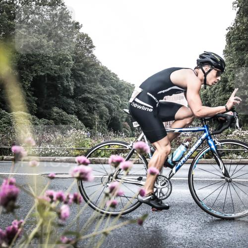 13.09.2026 - Stadtparktriathlon H.Heesch http://msf.ph/oto/10345916 13.09.2026 10:59:22 Radfahren 564, 614 meine-sportfotos.de