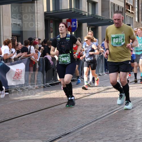 13.09.2026 - 21. swb-Marathon Bremen Strokosch-Dieckow http://msf.ph/oto/10345947 13.09.2026 13:30:02 Ziel 881, 1067, 1909, 1938, 2265, 2364, 2900, 3163, 3164, 3425, 4058, 4415, 4748, 4763, 5506, 5615, 6225, 6942, 6992, 6994, 7184, 7609, 7821, 7932, 7966, 8090, 8105, 8115, 8116, 8117, 8169, 8314, 8441, 8494, 8762, 8878, 8966, 9011, 9015, 9108, 9412, 9529, 109, 124, 454, 716, 1073, 1173, 1205, 1308, 1611, 1653, 1759, 1780, 1848, 1861, 2126, 2289, 3190, 3320, 3618, 3667, 3908, 4115, 4524, 4575, 5039, 5198, 5348, 5631, 6127, 6225, 6720, 6725, 7079, 7093, 8267, 8899, 9049 meine-sportfotos.de