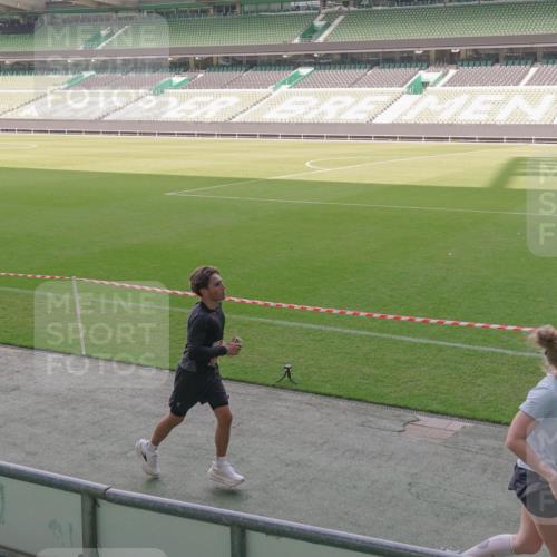 13.09.2026 - 21. swb-Marathon Bremen Michael Burmester http://msf.ph/oto/10345978 13.09.2026 13:33:35 Laufen im Stadion 155, 344, 350, 428, 490, 594, 679, 690, 709, 765, 786, 787, 916, 1001, 1026, 1048, 1051, 1098, 1133, 1292, 1377, 1444, 1557, 1591, 1592, 1661, 1703, 1760, 1827, 1923, 1996, 2077, 2132, 2226, 2230, 2231, 2270, 2274, 2320, 2374, 2399, 2400, 2451, 2456, 2479, 2511, 2514, 2515, 2523, 2539, 2543, 2556, 2616, 2630, 2641, 2649, 2718, 2735, 2757, 2769, 2787, 2848, 2982, 3014, 3345, 3350, 3443, 3503, 3577, 3601, 3614, 3708, 3709, 3720, 3797, 3875, 3901, 3911, 3952, 4001 meine-sportfotos.de