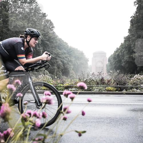 13.09.2026 - Stadtparktriathlon H.Heesch http://msf.ph/oto/10345994 13.09.2026 09:33:57 Radfahren 185, 191, 206 meine-sportfotos.de