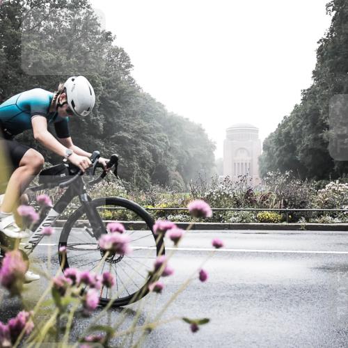 13.09.2026 - Stadtparktriathlon H.Heesch http://msf.ph/oto/10346010 13.09.2026 09:34:13 Radfahren 187 meine-sportfotos.de