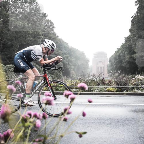 13.09.2026 - Stadtparktriathlon H.Heesch http://msf.ph/oto/10346015 13.09.2026 09:34:25 Radfahren 200 meine-sportfotos.de