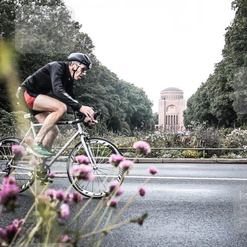 13.09.2026 - Stadtparktriathlon H.Heesch http://msf.ph/oto/10346047 13.09.2026 11:00:09 Radfahren 375, 431, 482, 543, 660 meine-sportfotos.de