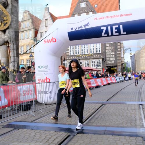 13.09.2026 - 21. swb-Marathon Bremen Tim E. http://msf.ph/oto/10346048 13.09.2026 11:16:20 Ziel 10474, 10665, 11081, 11139, 11217, 11549, 11613, 11768, 11940, 12046, 12151, 12306, 13508 meine-sportfotos.de