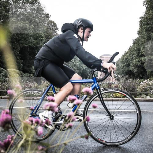 13.09.2026 - Stadtparktriathlon H.Heesch http://msf.ph/oto/10346063 13.09.2026 11:00:12 Radfahren 375, 431, 482, 489, 543, 660 meine-sportfotos.de