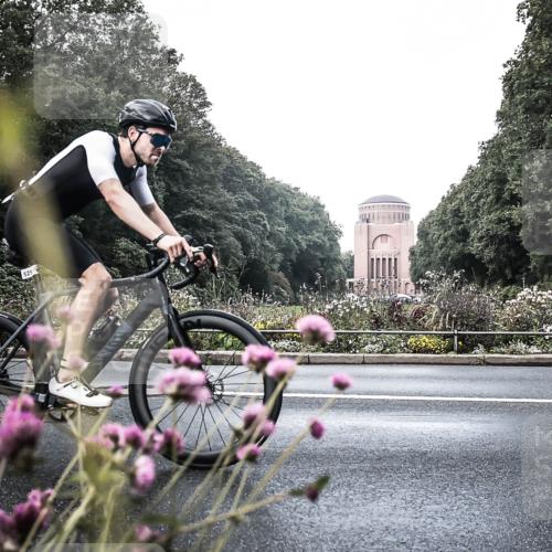13.09.2026 - Stadtparktriathlon H.Heesch http://msf.ph/oto/10346072 13.09.2026 11:00:22 Radfahren 529, 553 meine-sportfotos.de