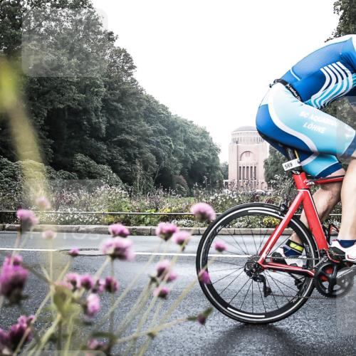 13.09.2026 - Stadtparktriathlon H.Heesch http://msf.ph/oto/10346099 13.09.2026 11:00:33 Radfahren 401, 471, 569, 684 meine-sportfotos.de