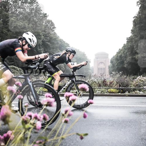 13.09.2026 - Stadtparktriathlon H.Heesch http://msf.ph/oto/10346111 13.09.2026 09:36:54 Radfahren 161, 195 meine-sportfotos.de