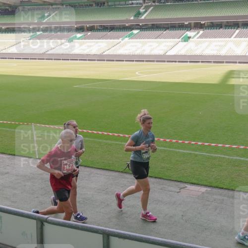 13.09.2026 - 21. swb-Marathon Bremen Michael Burmester http://msf.ph/oto/10346121 13.09.2026 13:33:58 Laufen im Stadion 155, 170, 193, 350, 368, 428, 594, 679, 709, 765, 786, 787, 916, 1001, 1026, 1048, 1051, 1098, 1292, 1377, 1444, 1553, 1557, 1560, 1591, 1592, 1607, 1661, 1703, 1760, 1772, 1784, 1827, 1996, 2077, 2132, 2226, 2230, 2231, 2338, 2374, 2399, 2400, 2451, 2479, 2511, 2514, 2515, 2539, 2543, 2616, 2630, 2641, 2718, 2735, 2757, 2769, 2787, 2791, 2982, 3014, 3345, 3443, 3503, 3547, 3577, 3601, 3614, 3660, 3708, 3709, 3720, 3797, 3875, 3901, 3911, 3952, 4001, 4014, 5151 meine-sportfotos.de
