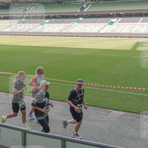 13.09.2026 - 21. swb-Marathon Bremen Michael Burmester http://msf.ph/oto/10346140 13.09.2026 13:34:03 Laufen im Stadion 155, 170, 193, 368, 428, 594, 679, 709, 765, 786, 787, 916, 1001, 1026, 1048, 1051, 1098, 1292, 1377, 1444, 1553, 1557, 1560, 1591, 1592, 1607, 1661, 1703, 1760, 1772, 1784, 1827, 1996, 2077, 2132, 2226, 2338, 2399, 2400, 2451, 2479, 2511, 2515, 2539, 2543, 2616, 2630, 2641, 2718, 2735, 2757, 2769, 2787, 2791, 2982, 3014, 3345, 3443, 3503, 3547, 3577, 3601, 3614, 3660, 3708, 3709, 3720, 3797, 3875, 3901, 3911, 3914, 3952, 4001, 4014, 5151 meine-sportfotos.de