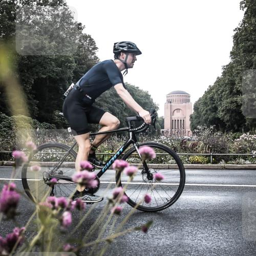 13.09.2026 - Stadtparktriathlon H.Heesch http://msf.ph/oto/10346161 13.09.2026 11:00:58 Radfahren 423, 484, 504, 593, 622, 625, 647 meine-sportfotos.de