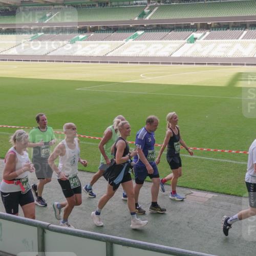 13.09.2026 - 21. swb-Marathon Bremen Michael Burmester http://msf.ph/oto/10346193 13.09.2026 13:34:10 Laufen im Stadion 155, 170, 193, 368, 428, 594, 679, 709, 765, 786, 787, 916, 1001, 1026, 1048, 1051, 1098, 1280, 1292, 1321, 1377, 1444, 1553, 1557, 1560, 1591, 1592, 1607, 1661, 1703, 1760, 1772, 1784, 1827, 1992, 1996, 2077, 2132, 2226, 2338, 2399, 2400, 2451, 2479, 2511, 2515, 2543, 2616, 2630, 2641, 2718, 2735, 2757, 2787, 2791, 2982, 3014, 3179, 3191, 3345, 3443, 3503, 3547, 3577, 3601, 3614, 3660, 3708, 3709, 3720, 3797, 3875, 3901, 3904, 3911, 3914, 3952, 4001, 4014, 4500, 4561, 5151 meine-sportfotos.de