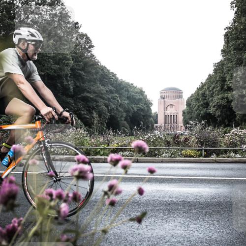 13.09.2026 - Stadtparktriathlon H.Heesch http://msf.ph/oto/10346194 13.09.2026 11:01:15 Radfahren 594 meine-sportfotos.de