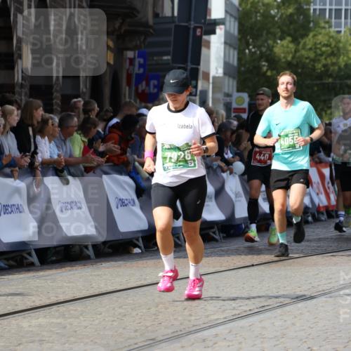 13.09.2026 - 21. swb-Marathon Bremen Strokosch-Dieckow http://msf.ph/oto/10346203 13.09.2026 13:28:04 Ziel 440, 534, 762, 857, 1932, 2668, 2686, 3013, 3135, 3460, 3576, 3970, 4106, 4133, 4265, 4421, 4496, 4593, 4744, 5081, 5557, 6067, 6468, 6522, 7042, 7138, 7358, 8351, 9494, 9727, 13198, 1460, 2977, 3114, 3334, 4506, 5250, 5360, 5889, 6182, 7926, 9167, 9168, 9543, 9738, 9881 meine-sportfotos.de