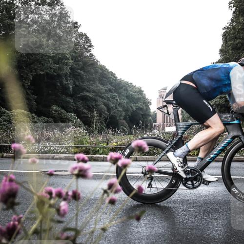 13.09.2026 - Stadtparktriathlon H.Heesch http://msf.ph/oto/10346212 13.09.2026 11:01:23 Radfahren 497, 542, 578, 676, 1798 meine-sportfotos.de