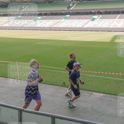 13.09.2026 - 21. swb-Marathon Bremen Michael Burmester http://msf.ph/oto/10346245 13.09.2026 13:34:16 Laufen im Stadion 155, 170, 193, 368, 428, 594, 679, 709, 765, 916, 1001, 1026, 1048, 1051, 1098, 1280, 1321, 1396, 1444, 1553, 1557, 1560, 1591, 1592, 1607, 1661, 1703, 1760, 1772, 1784, 1827, 1992, 1996, 2077, 2132, 2226, 2338, 2399, 2400, 2451, 2479, 2511, 2515, 2543, 2616, 2630, 2641, 2718, 2735, 2757, 2787, 2791, 2982, 3014, 3179, 3191, 3345, 3443, 3503, 3547, 3577, 3601, 3614, 3660, 3708, 3709, 3720, 3797, 3875, 3901, 3904, 3911, 3914, 3952, 4001, 4014, 4500, 4546, 4561, 5151 meine-sportfotos.de