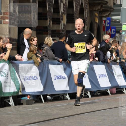 13.09.2026 - 21. swb-Marathon Bremen Strokosch-Dieckow http://msf.ph/oto/10346247 13.09.2026 10:53:04 Ziel 10193, 10304, 10339, 10652, 10734, 10827, 10906, 11002, 11038, 11109, 11144, 11350, 11362, 11597, 12019, 12338, 12399, 10284, 10448, 10585, 11012, 12040, 12170, 12275, 12398, 12461 meine-sportfotos.de