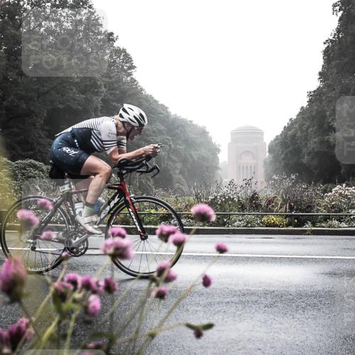 13.09.2026 - Stadtparktriathlon H.Heesch http://msf.ph/oto/10346271 13.09.2026 09:42:36 Radfahren 200 meine-sportfotos.de