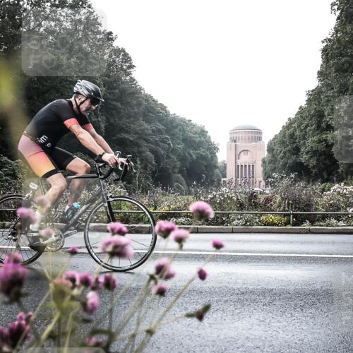 13.09.2026 - Stadtparktriathlon H.Heesch http://msf.ph/oto/10346297 13.09.2026 11:02:04 Radfahren 416, 524, 589, 657 meine-sportfotos.de