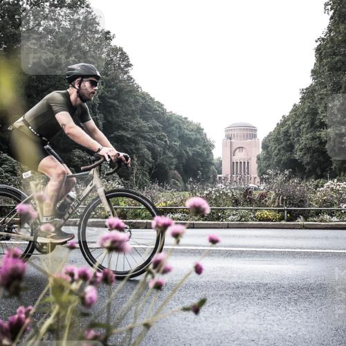 13.09.2026 - Stadtparktriathlon H.Heesch http://msf.ph/oto/10346325 13.09.2026 11:02:28 Radfahren 596 meine-sportfotos.de