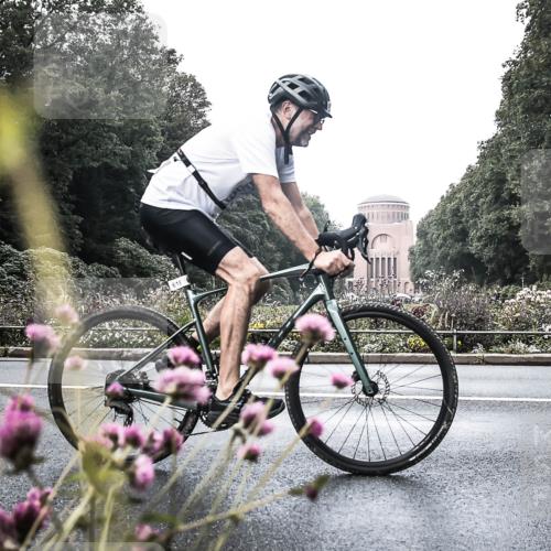 13.09.2026 - Stadtparktriathlon H.Heesch http://msf.ph/oto/10346335 13.09.2026 11:02:35 Radfahren 435, 531, 618, 671 meine-sportfotos.de