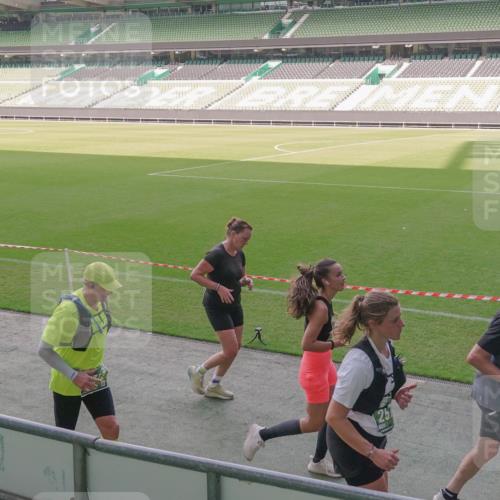 13.09.2026 - 21. swb-Marathon Bremen Michael Burmester http://msf.ph/oto/10346348 13.09.2026 13:34:32 Laufen im Stadion 155, 170, 193, 368, 428, 462, 496, 594, 679, 709, 765, 916, 1001, 1026, 1048, 1051, 1098, 1280, 1321, 1396, 1444, 1553, 1557, 1560, 1607, 1661, 1703, 1760, 1772, 1784, 1827, 1965, 1992, 1996, 2077, 2132, 2226, 2335, 2338, 2399, 2400, 2451, 2479, 2511, 2515, 2543, 2641, 2718, 2735, 2757, 2787, 2791, 2894, 2982, 3179, 3191, 3345, 3406, 3443, 3503, 3547, 3577, 3614, 3660, 3708, 3709, 3720, 3797, 3875, 3904, 3911, 3914, 3952, 4001, 4014, 4500, 4546, 4561, 5151 meine-sportfotos.de