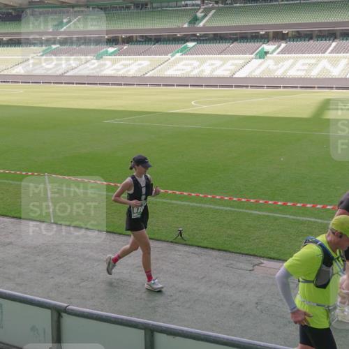 13.09.2026 - 21. swb-Marathon Bremen Michael Burmester http://msf.ph/oto/10346352 13.09.2026 13:34:34 Laufen im Stadion 155, 170, 193, 368, 428, 462, 496, 594, 679, 709, 765, 916, 1001, 1026, 1048, 1051, 1098, 1280, 1321, 1396, 1444, 1553, 1557, 1560, 1607, 1661, 1703, 1760, 1772, 1784, 1827, 1965, 1992, 1996, 2077, 2132, 2226, 2335, 2338, 2399, 2400, 2451, 2479, 2511, 2515, 2543, 2641, 2650, 2718, 2735, 2757, 2787, 2791, 2894, 2982, 3179, 3191, 3345, 3406, 3443, 3503, 3547, 3577, 3614, 3660, 3708, 3709, 3720, 3797, 3875, 3904, 3911, 3914, 3952, 4001, 4014, 4500, 4546, 4561, 5151 meine-sportfotos.de