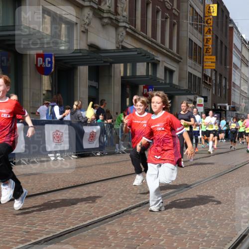 13.09.2026 - 21. swb-Marathon Bremen Strokosch-Dieckow http://msf.ph/oto/10346369 13.09.2026 11:10:10 Ziel 10002, 10169, 10247, 10361, 10362, 10422, 10706, 10719, 10768, 10791, 10890, 11080, 11283, 11298, 11300, 11309, 11382, 11583, 11725, 11736, 11957, 11982, 12183, 12227, 12454, 12550, 10299, 10435, 10645, 10751, 10963, 11119, 11383, 11437, 11441, 11732, 11933, 12117, 12207, 12293 meine-sportfotos.de