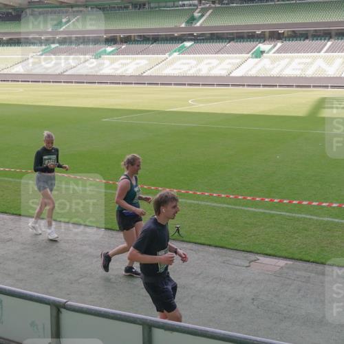 13.09.2026 - 21. swb-Marathon Bremen Michael Burmester http://msf.ph/oto/10346379 13.09.2026 13:34:37 Laufen im Stadion 155, 170, 193, 368, 428, 462, 496, 594, 679, 709, 765, 916, 1001, 1026, 1048, 1051, 1098, 1280, 1321, 1396, 1444, 1553, 1557, 1560, 1607, 1661, 1703, 1760, 1772, 1784, 1827, 1965, 1992, 1996, 2132, 2226, 2335, 2338, 2399, 2400, 2451, 2479, 2511, 2515, 2543, 2641, 2650, 2718, 2735, 2757, 2787, 2791, 2894, 2982, 3090, 3179, 3191, 3345, 3406, 3443, 3503, 3547, 3577, 3614, 3660, 3708, 3709, 3720, 3797, 3875, 3904, 3911, 3914, 3952, 4001, 4014, 4500, 4546, 4561, 4967, 5151 meine-sportfotos.de