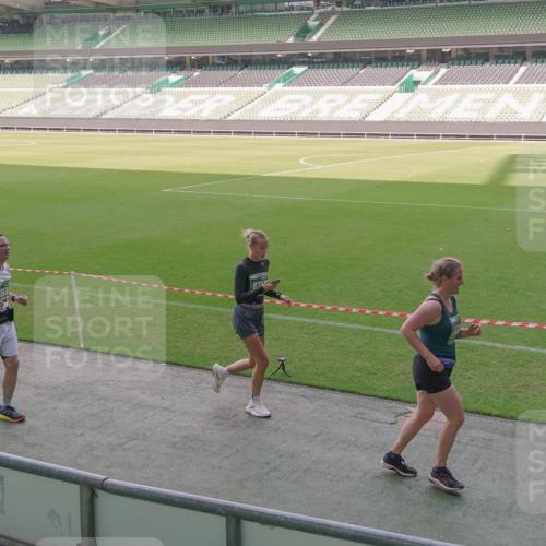 13.09.2026 - 21. swb-Marathon Bremen Michael Burmester http://msf.ph/oto/10346385 13.09.2026 13:34:38 Laufen im Stadion 155, 170, 193, 368, 428, 462, 496, 594, 679, 709, 765, 916, 1001, 1026, 1048, 1051, 1098, 1280, 1321, 1396, 1444, 1553, 1557, 1560, 1607, 1661, 1703, 1760, 1772, 1784, 1827, 1965, 1974, 1992, 1996, 2132, 2226, 2335, 2338, 2399, 2400, 2451, 2479, 2511, 2515, 2543, 2641, 2650, 2718, 2735, 2757, 2787, 2791, 2894, 2982, 3090, 3179, 3191, 3345, 3406, 3443, 3503, 3547, 3577, 3614, 3660, 3708, 3709, 3720, 3797, 3875, 3904, 3911, 3914, 3952, 4001, 4014, 4500, 4546, 4561, 4967, 5151 meine-sportfotos.de