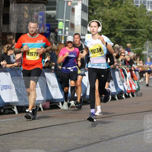 13.09.2026 - 21. swb-Marathon Bremen Strokosch-Dieckow http://msf.ph/oto/10346425 13.09.2026 10:53:08 Ziel 10193, 10304, 10339, 10652, 10734, 10827, 10863, 10906, 11002, 11038, 11144, 11362, 11386, 11597, 11766, 12019, 12338, 12399, 10448, 10585, 10757, 10780, 11012, 11168, 11379, 12040, 12170, 12275, 12461 meine-sportfotos.de