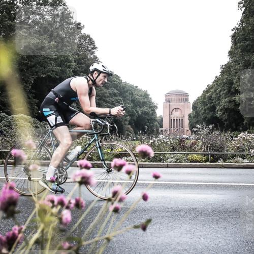 13.09.2026 - Stadtparktriathlon H.Heesch http://msf.ph/oto/10346459 13.09.2026 11:04:06 Radfahren 466, 506, 536, 688 meine-sportfotos.de