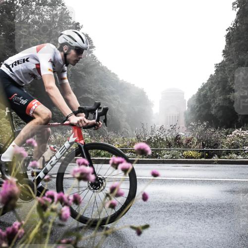 13.09.2026 - Stadtparktriathlon H.Heesch http://msf.ph/oto/10346460 13.09.2026 09:51:16 Radfahren 238, 322 meine-sportfotos.de