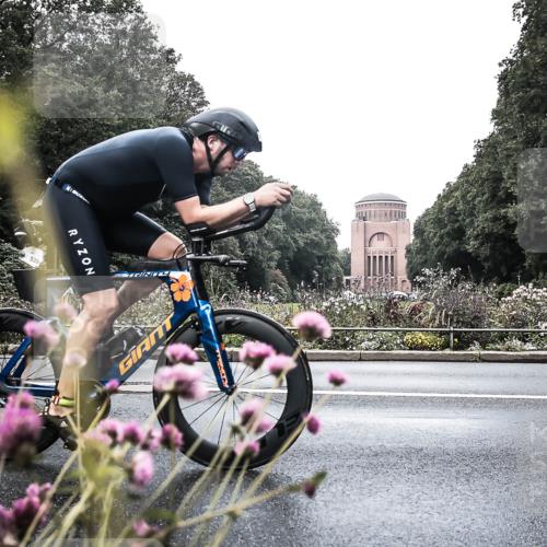 13.09.2026 - Stadtparktriathlon H.Heesch http://msf.ph/oto/10346468 13.09.2026 11:04:12 Radfahren 539 meine-sportfotos.de