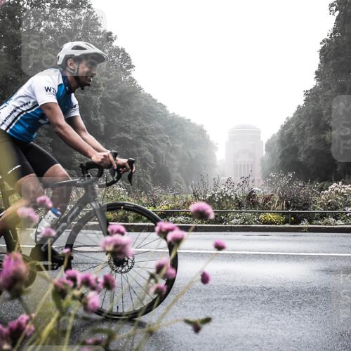 13.09.2026 - Stadtparktriathlon H.Heesch http://msf.ph/oto/10346470 13.09.2026 09:51:25 Radfahren 339 meine-sportfotos.de